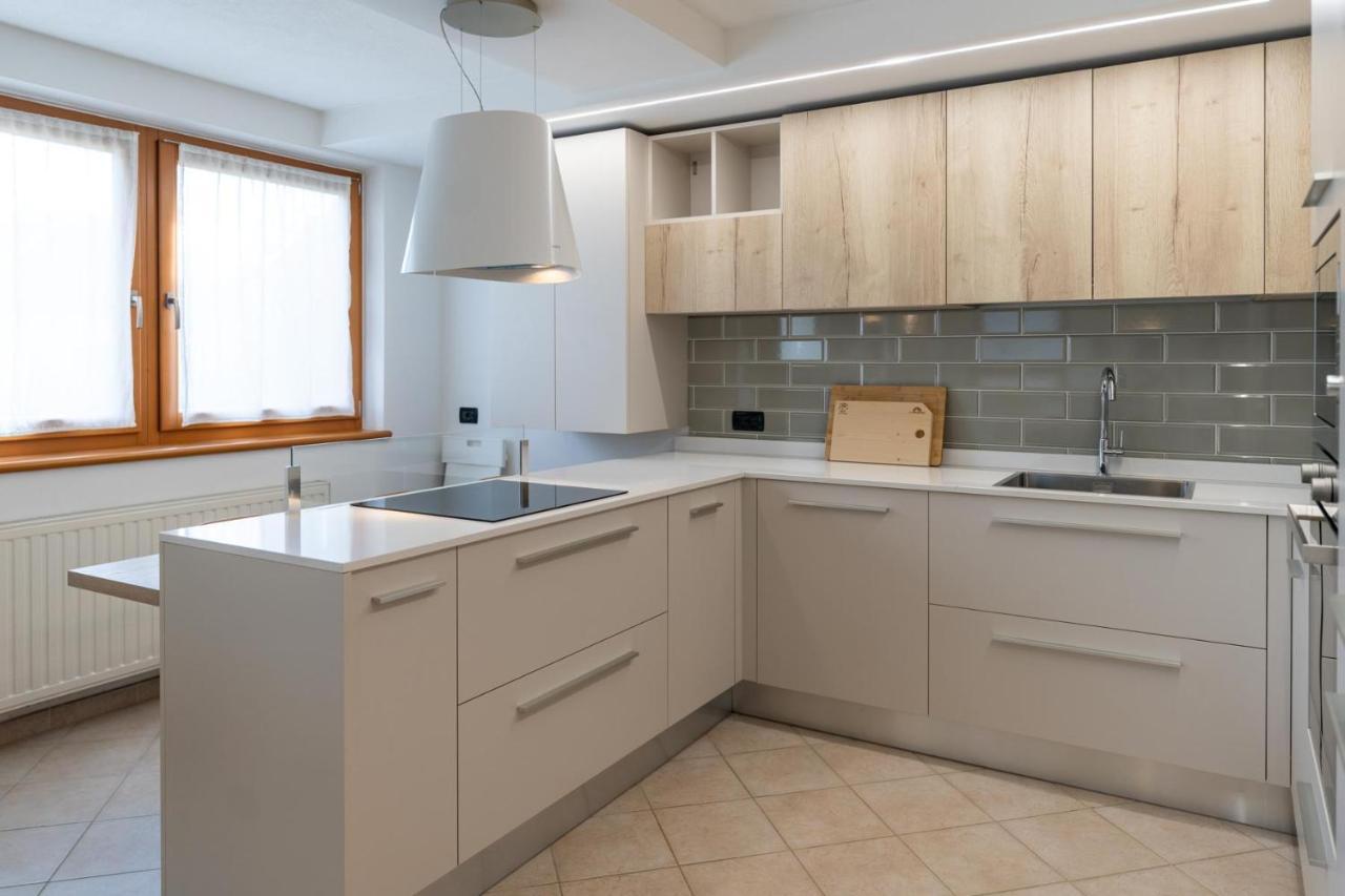 カヴァレーゼCasa Beba - Agenzia Dolomiti Affittiアパートメント エクステリア 写真
